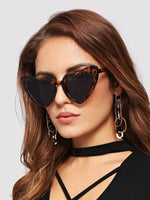 Leopard Frame Heart Lens Sunglasses