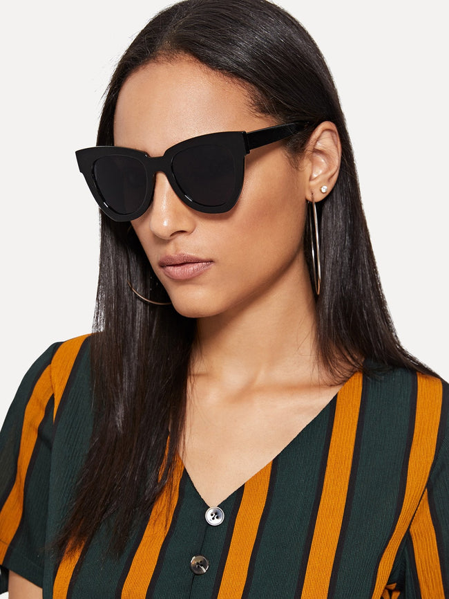 Oversized Cat Eye Sunglasses