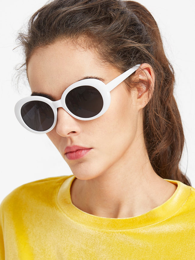 Contrast Frame Flat Lens Cat Eye Sunglasses