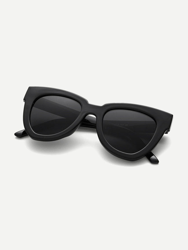 Oversized Cat Eye Sunglasses