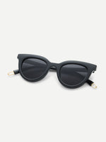 Flat Lens Cat Eye Sunglasses